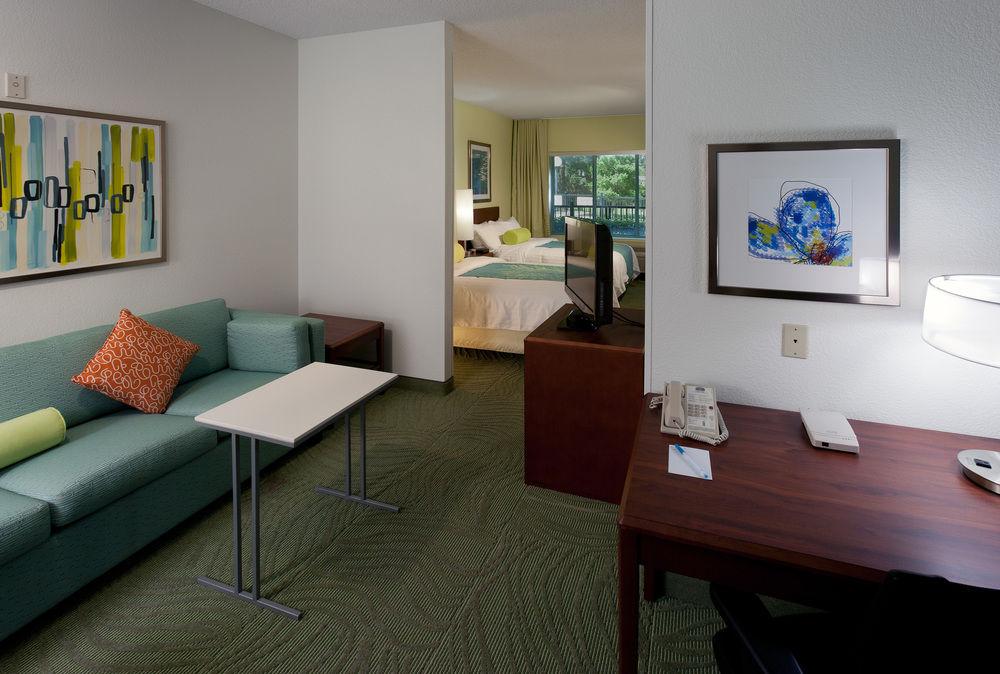 Springhill Suites Dallas Arlington North Exterior foto